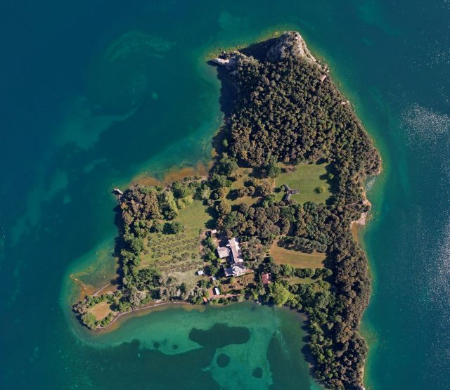 Isola Bisentina